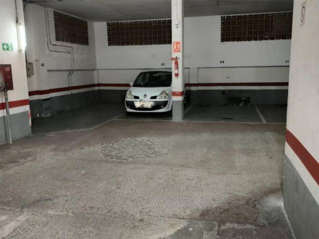 Garaje en Venta en Rambla Marquesa de Castellbell, 109 en La Salut