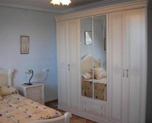 Bedroom of Flat for sale in Cuacos de Yuste