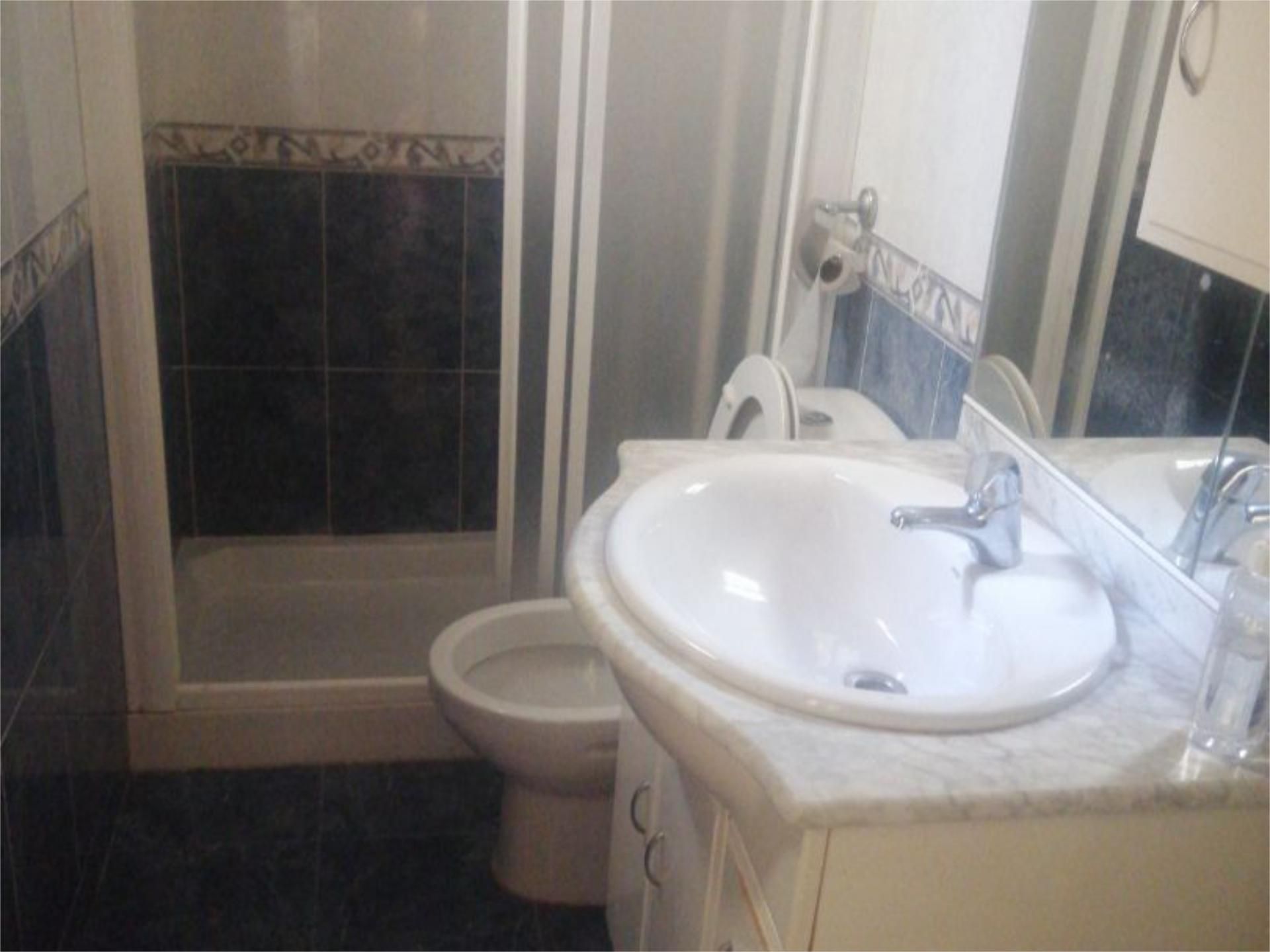 Bathroom of Planta baja for sale in Cartagena  with Air Conditioner, Heating and Private garden