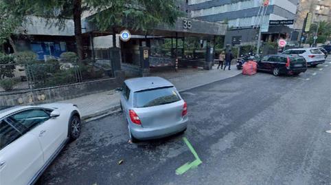 Foto 2 de Garaje en venta en Calle de Julián Besteiro, 35, Castillejos - Cuzco, Madrid