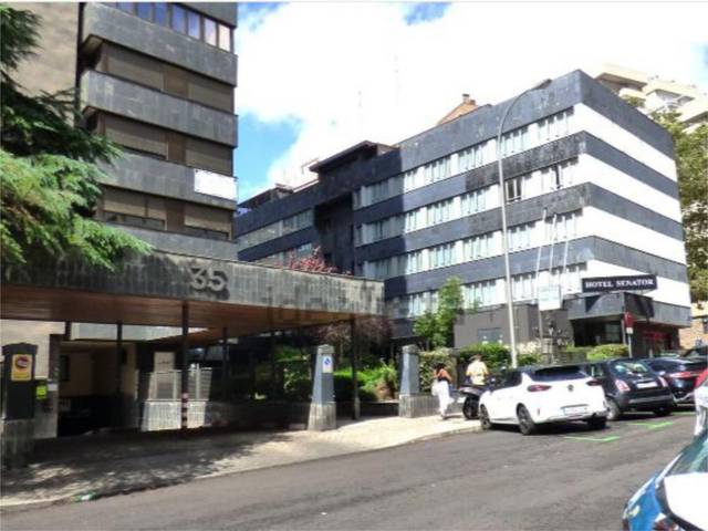 Garaje en Venta en Calle de Julián Besteiro, 35 en Castillejos - Cuzco