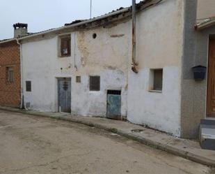 Vista exterior de Pis en venda en Canalejas del Arroyo amb Moblat