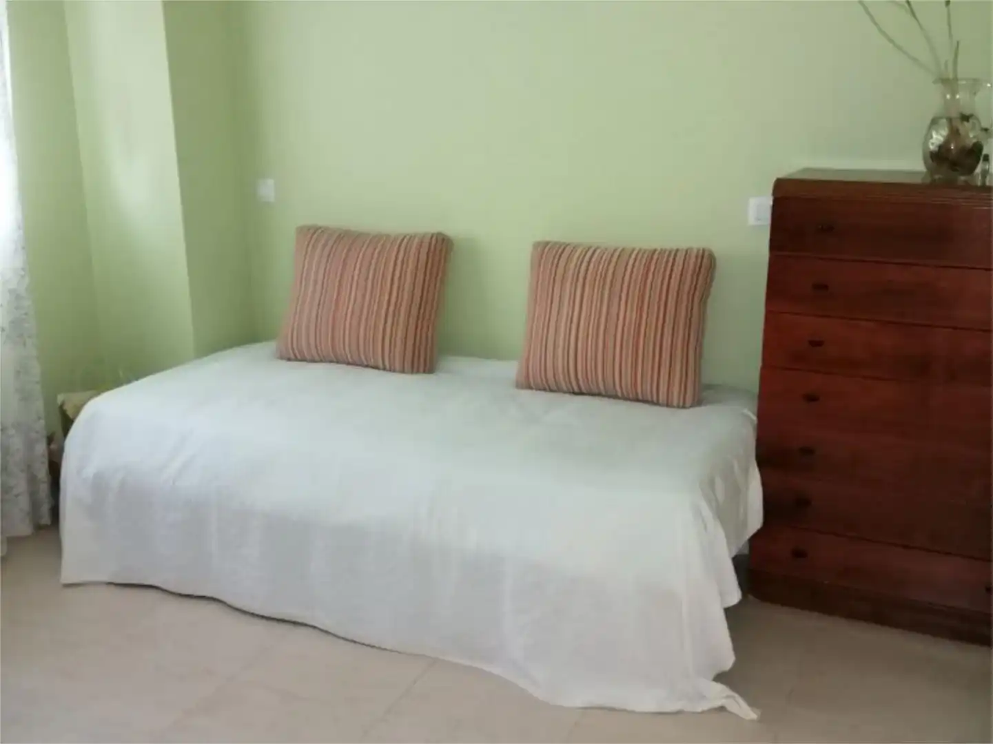 Casa o chalet en venta en Calle la Serna, El Astillero Habitación de Casa o chalet en venta en El Astillero con Calefacción, Jardín privado y Parquet