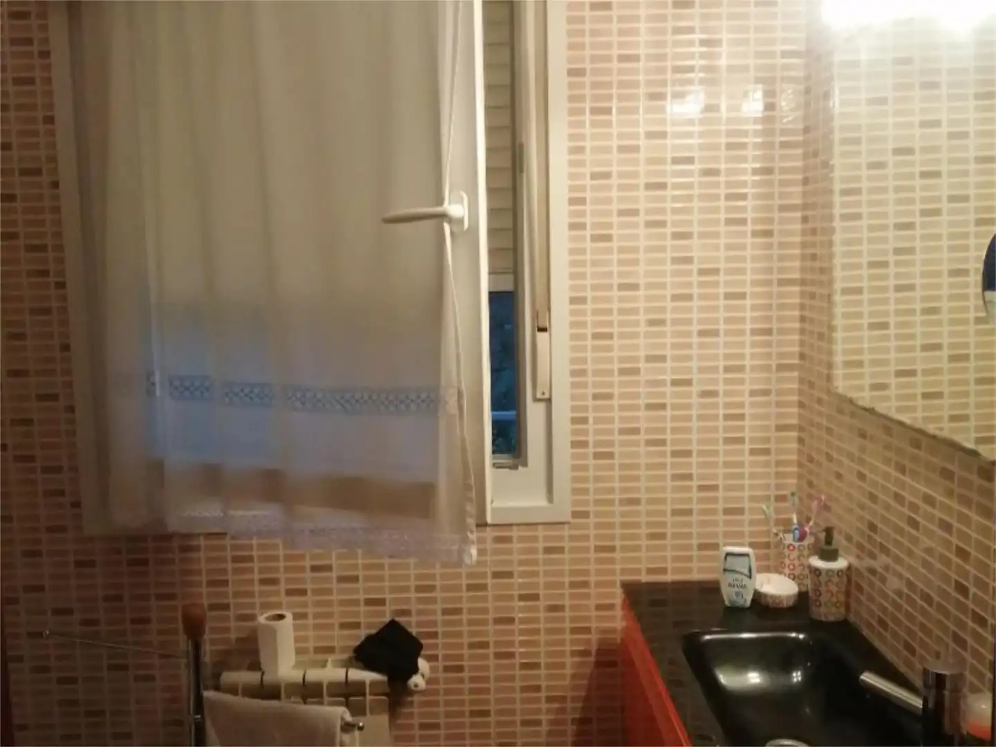 Casa o chalet en venta en Calle la Serna, El Astillero Baño de Casa o chalet en venta en El Astillero con Calefacción, Jardín privado y Parquet