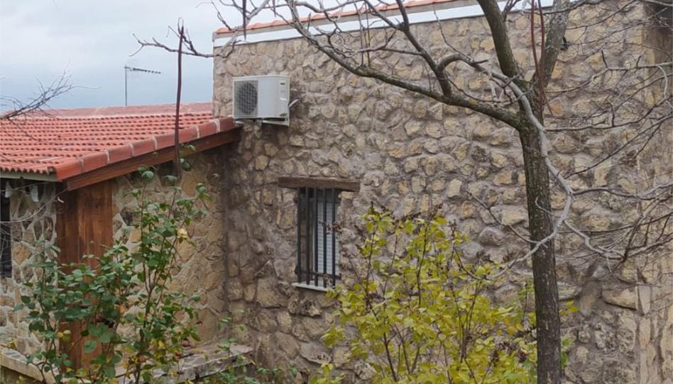 Houses for sale in Urbanización Los Almendros, 2, El Viso de San Juan, Toledo - image 1 Photo 1 of Houses for sale in Urbanización Los Almendros, 2, El Viso de San Juan, Toledo
