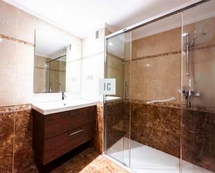 Bathroom of Flat for sale in Oviedo 