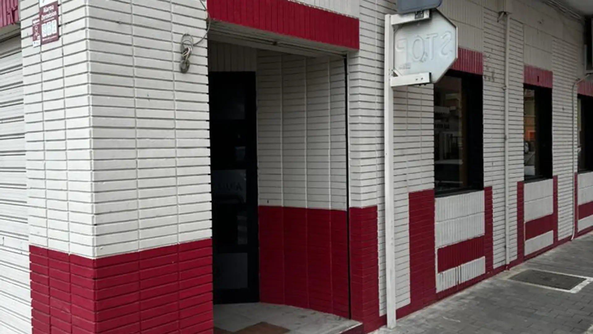 Local en venta en Avenida Juan Carlos I, 12, Medina de Rioseco Vista exterior de Local en venta en Medina de Rioseco con Aire acondicionado