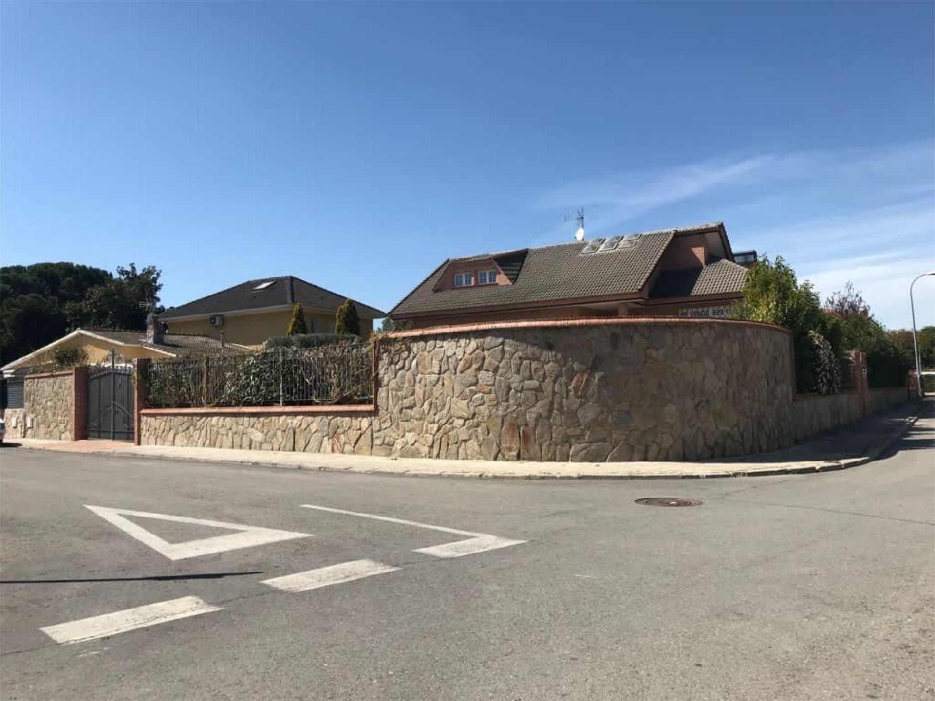 Exterior view of House or chalet to rent in Fuente El Saz de Jarama  with Heating, Private garden and Parquet flooring