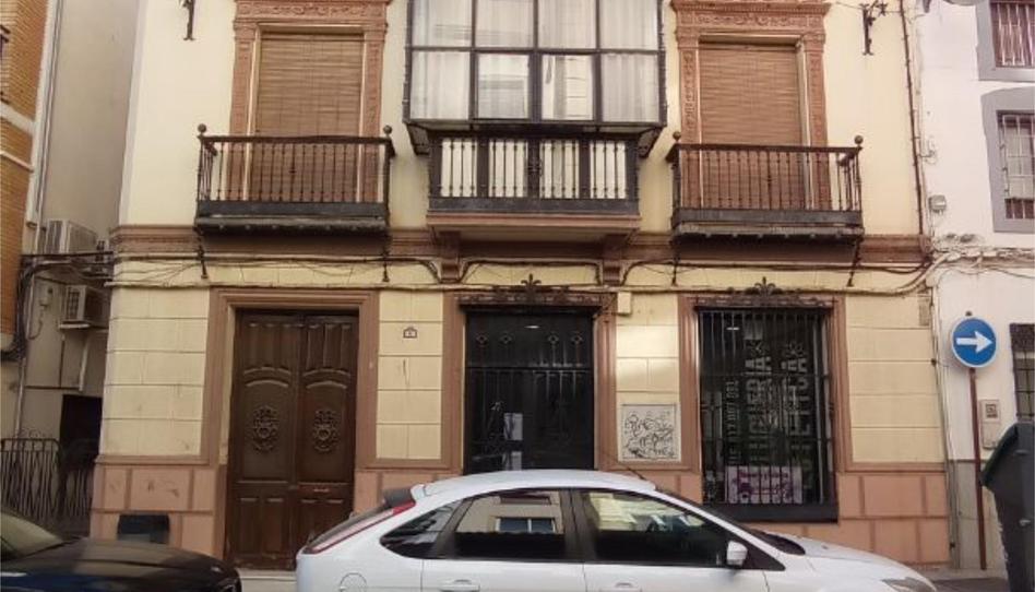 Foto 1 de Casa adosada en venta en Calle Agua, 4, Baza, Granada