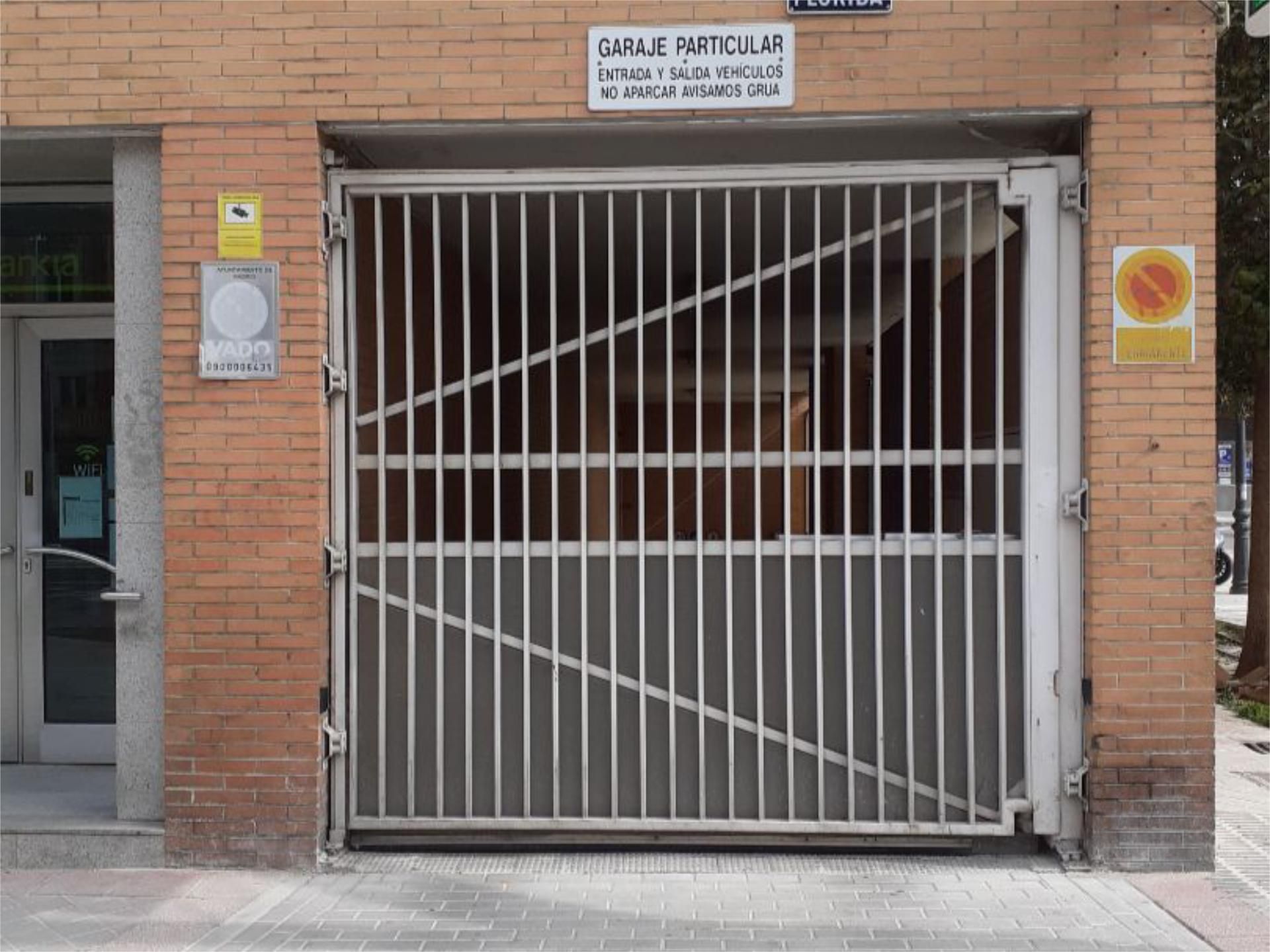Aparcament de Garatge en venda en  Madrid Capital