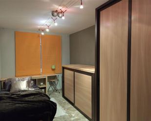 Flat to share in Carrer de Santa Teresa, 6, Centre