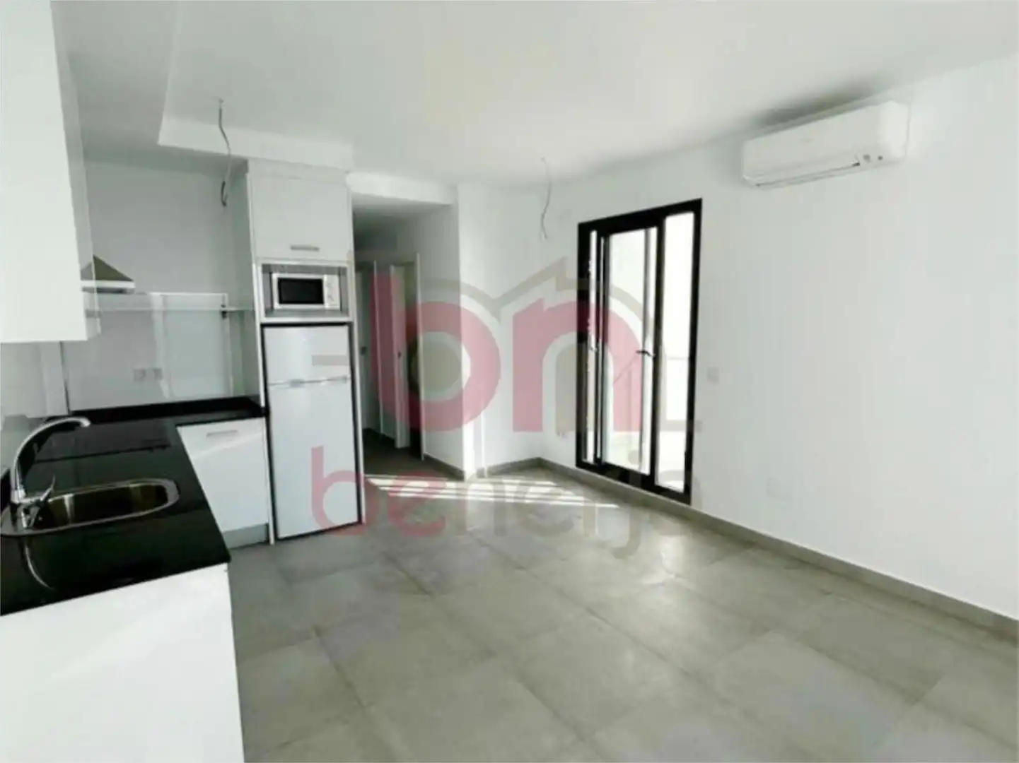 Piso en venta en Punta Lara, 33, Chaparil - Torrecilla - Punta Lara Cocina de Piso en venta en Nerja con Aire acondicionado, Jardín privado y Terraza