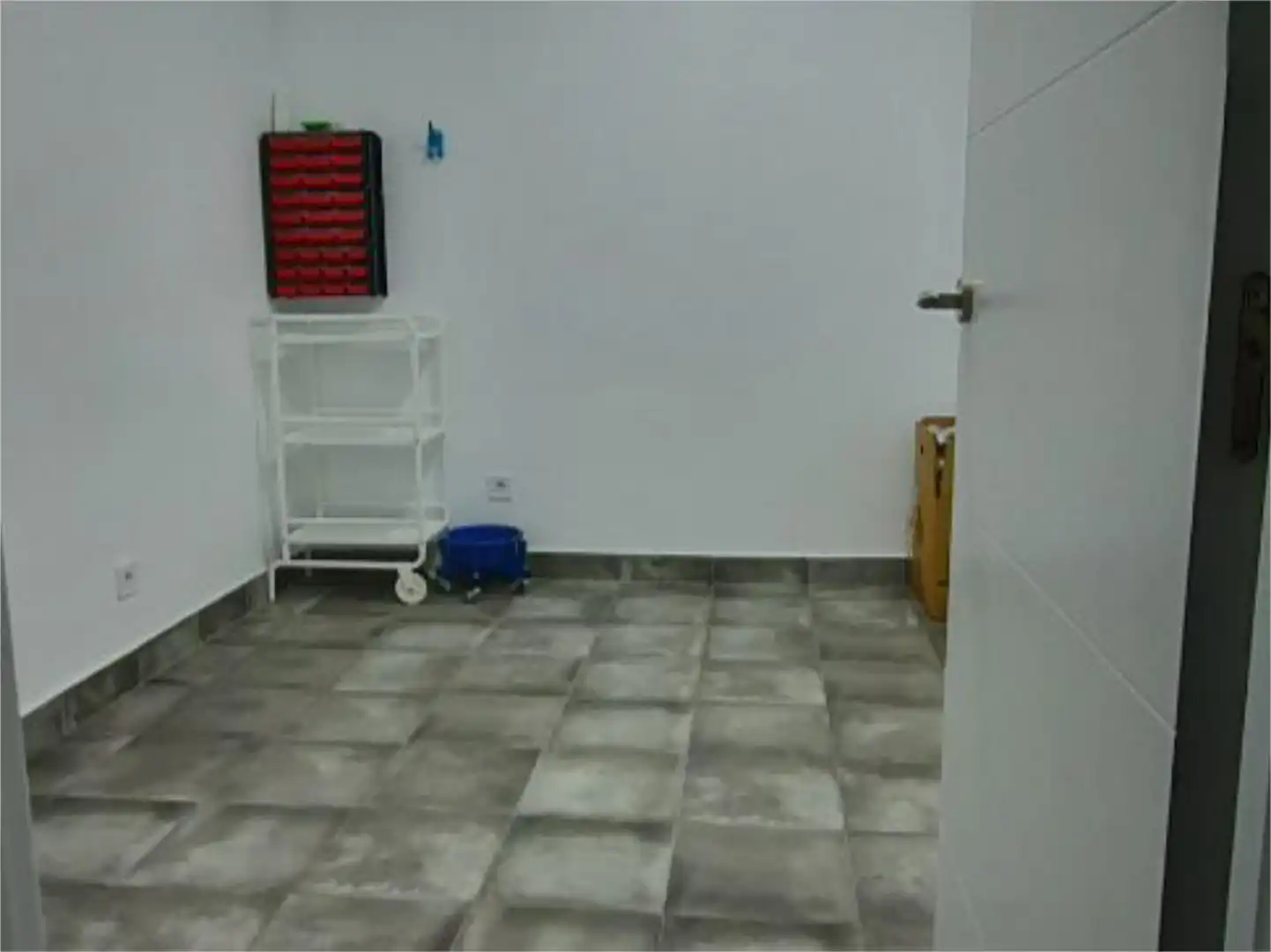 Local en venta en Calle del Real, 27, Pozuelo del Rey Local en venta en Pozuelo del Rey con Aire acondicionado y Calefacción