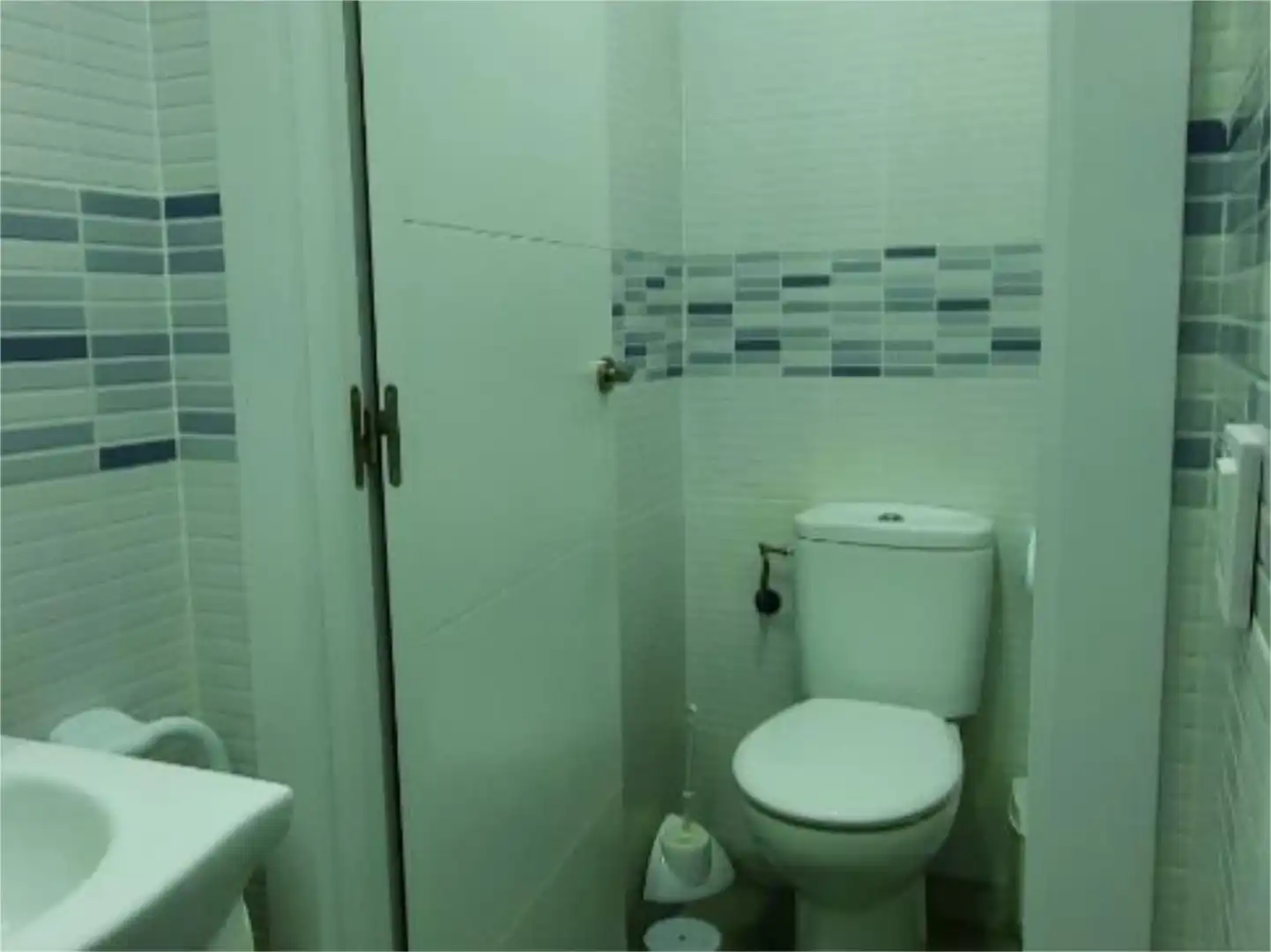 Local en venta en Calle del Real, 27, Pozuelo del Rey Baño de Local en venta en Pozuelo del Rey con Aire acondicionado y Calefacción