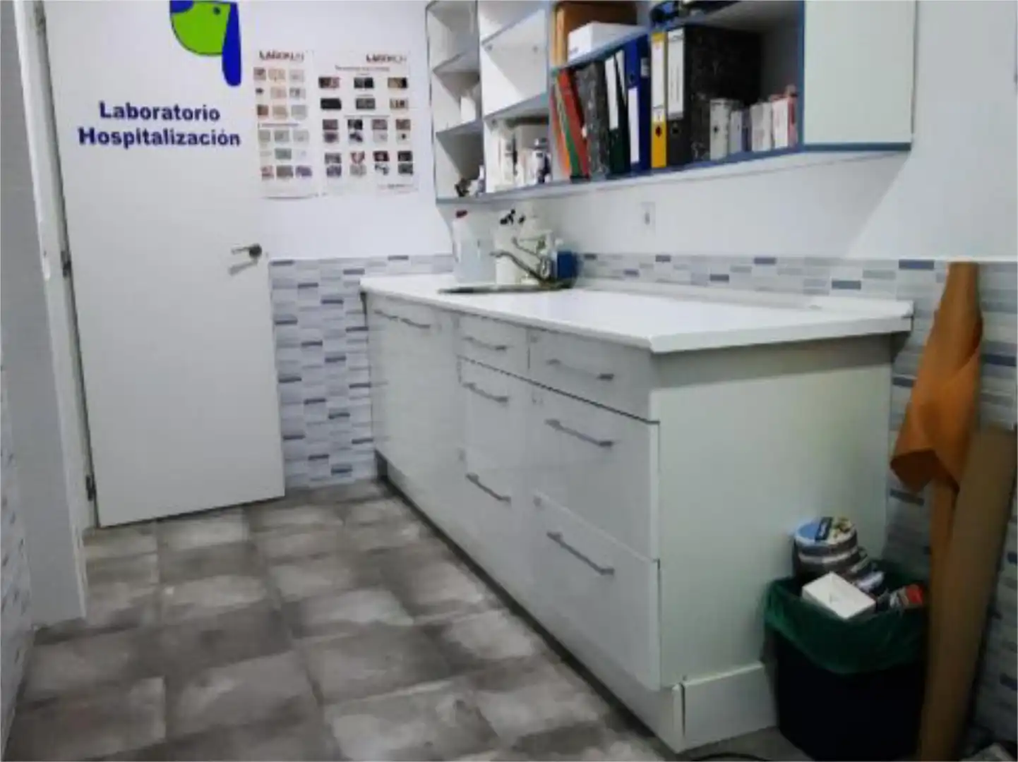Local en venta en Calle del Real, 27, Pozuelo del Rey Cocina de Local en venta en Pozuelo del Rey con Aire acondicionado y Calefacción