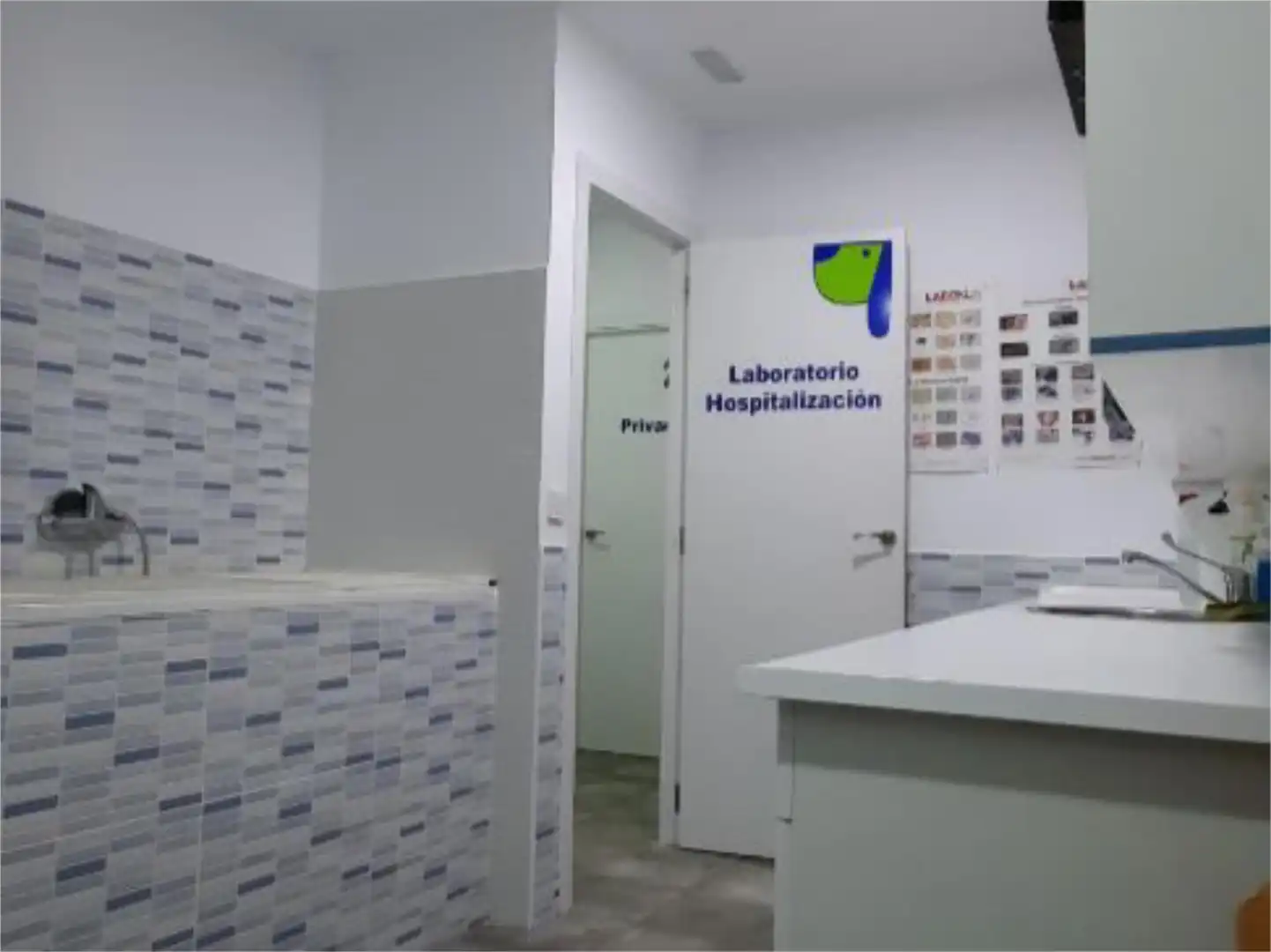Local en venta en Calle del Real, 27, Pozuelo del Rey Local en venta en Pozuelo del Rey con Aire acondicionado y Calefacción