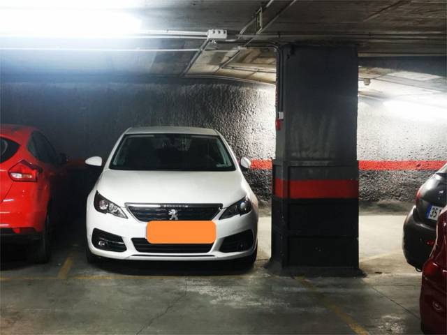 Garaje en Venta en Paseo de Santa María de la Cabeza, 13 en Palos de Moguer