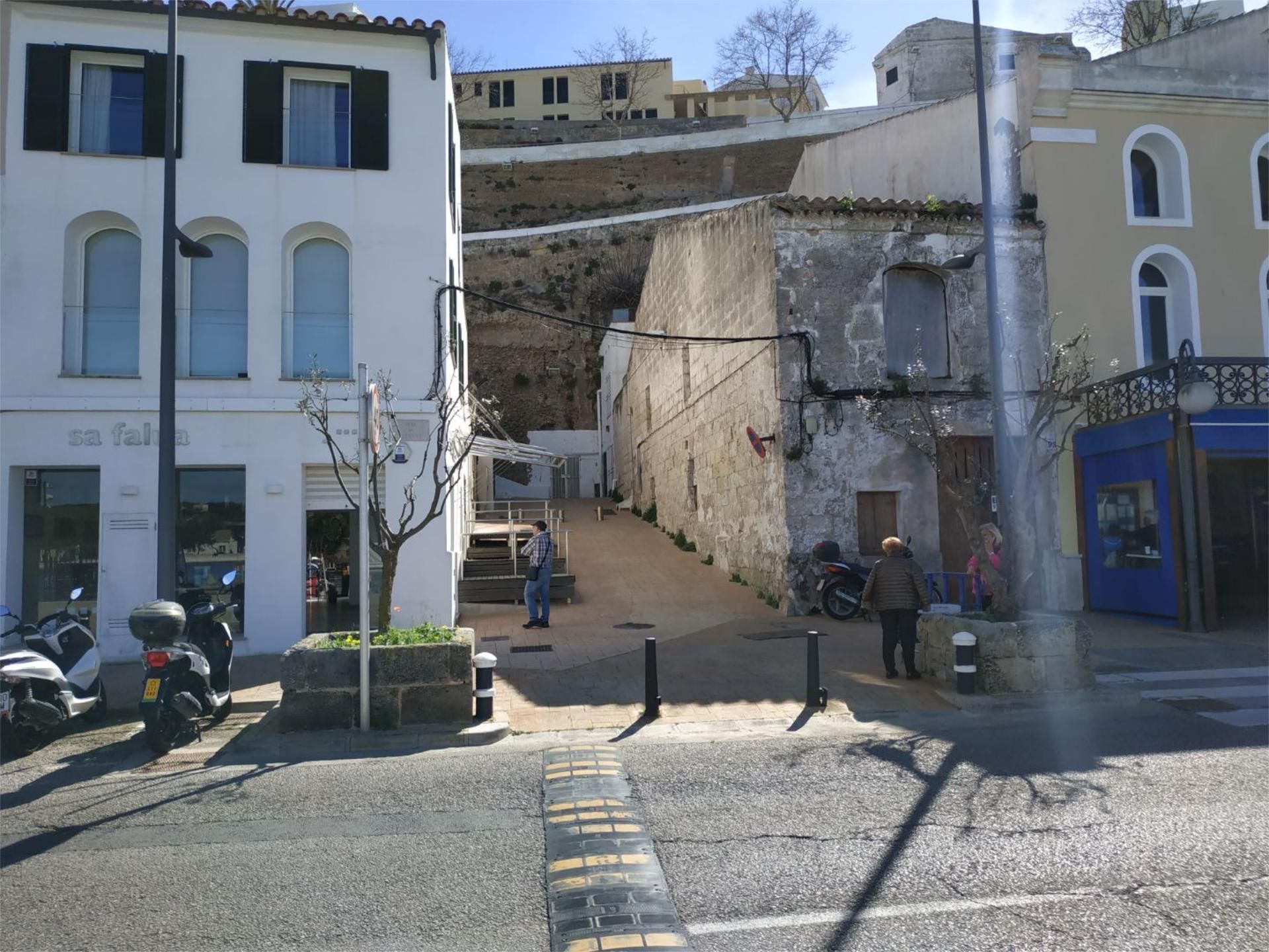 Exterior view of Single-family semi-detached for sale in Maó