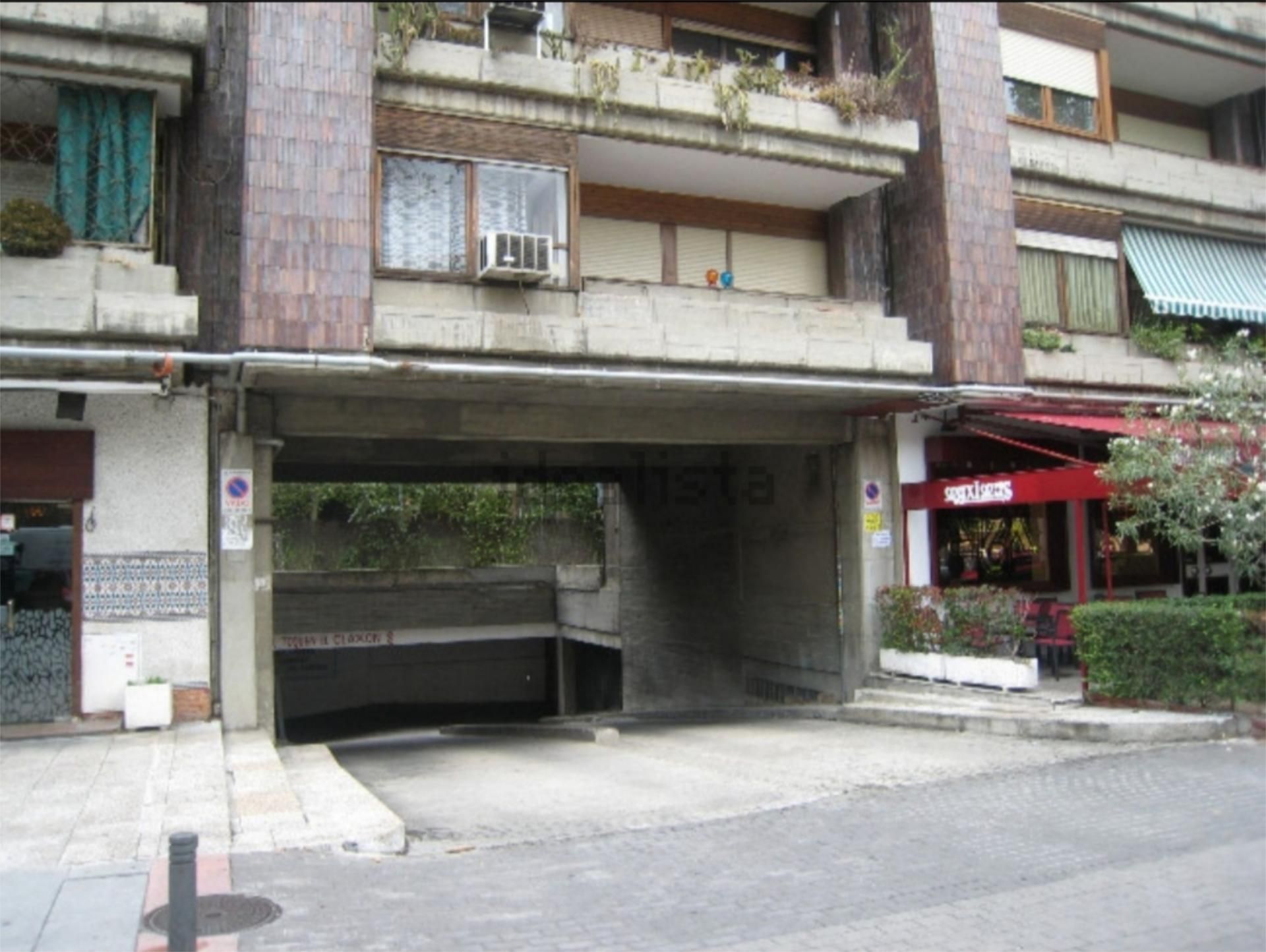 Vista exterior de Garatge en venda en  Madrid Capital