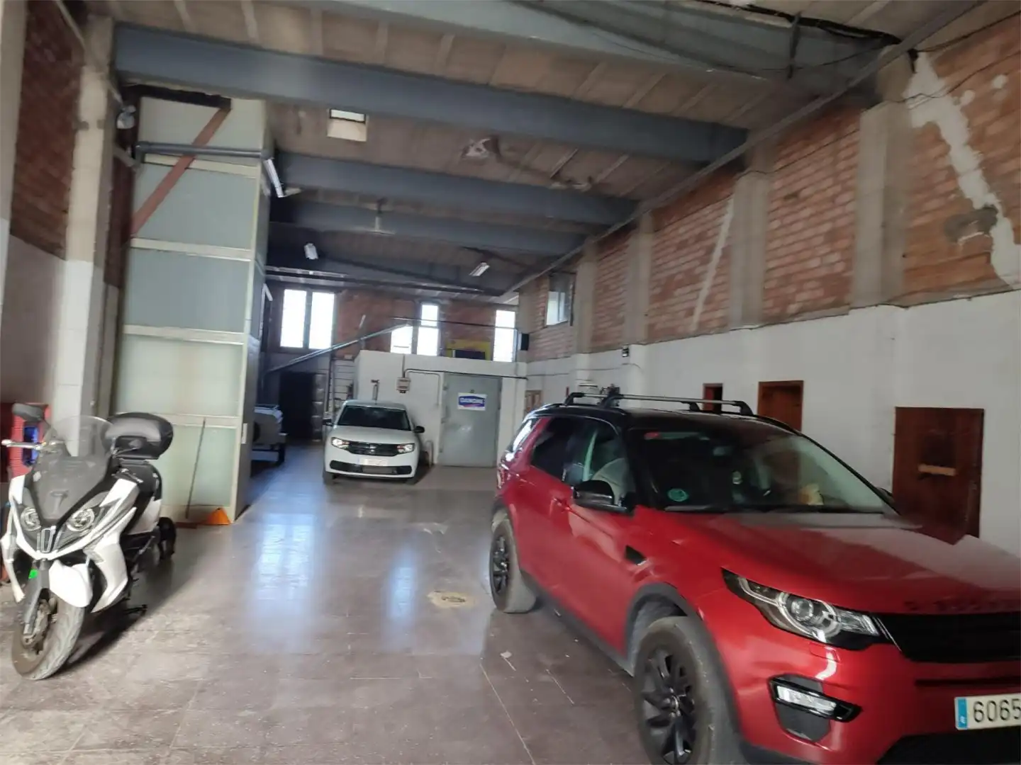 Casa adosada en venta en Travessia Barcelona, 9, Móra d'Ebre Parking de Casa adosada en venta en Móra d'Ebre con Aire acondicionado, Calefacción y Terraza