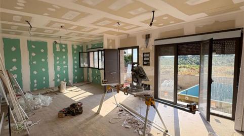 Foto 3 de Pis en venda a Calle Soria, 31, Candeleda, Ávila