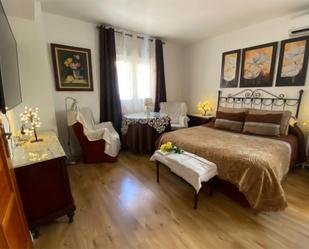 Dormitori de Casa o xalet en venda en Maracena amb Aire condicionat, Terrassa i Piscina