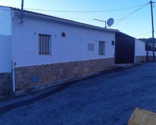 Außenansicht von Country house zum verkauf in Alcalá la Real mit Terrasse