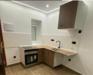 Kitchen of Apartment for sale in  Madrid Capital