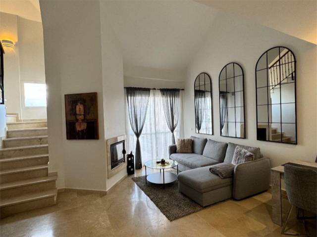 Piso en Alquiler en Jardines de la Duquesa, 22 en La Duquesa