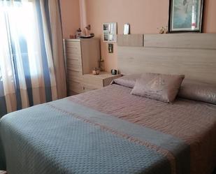 Bedroom of Single-family semi-detached for sale in Oropesa del Mar / Orpesa  with Air Conditioner and Balcony