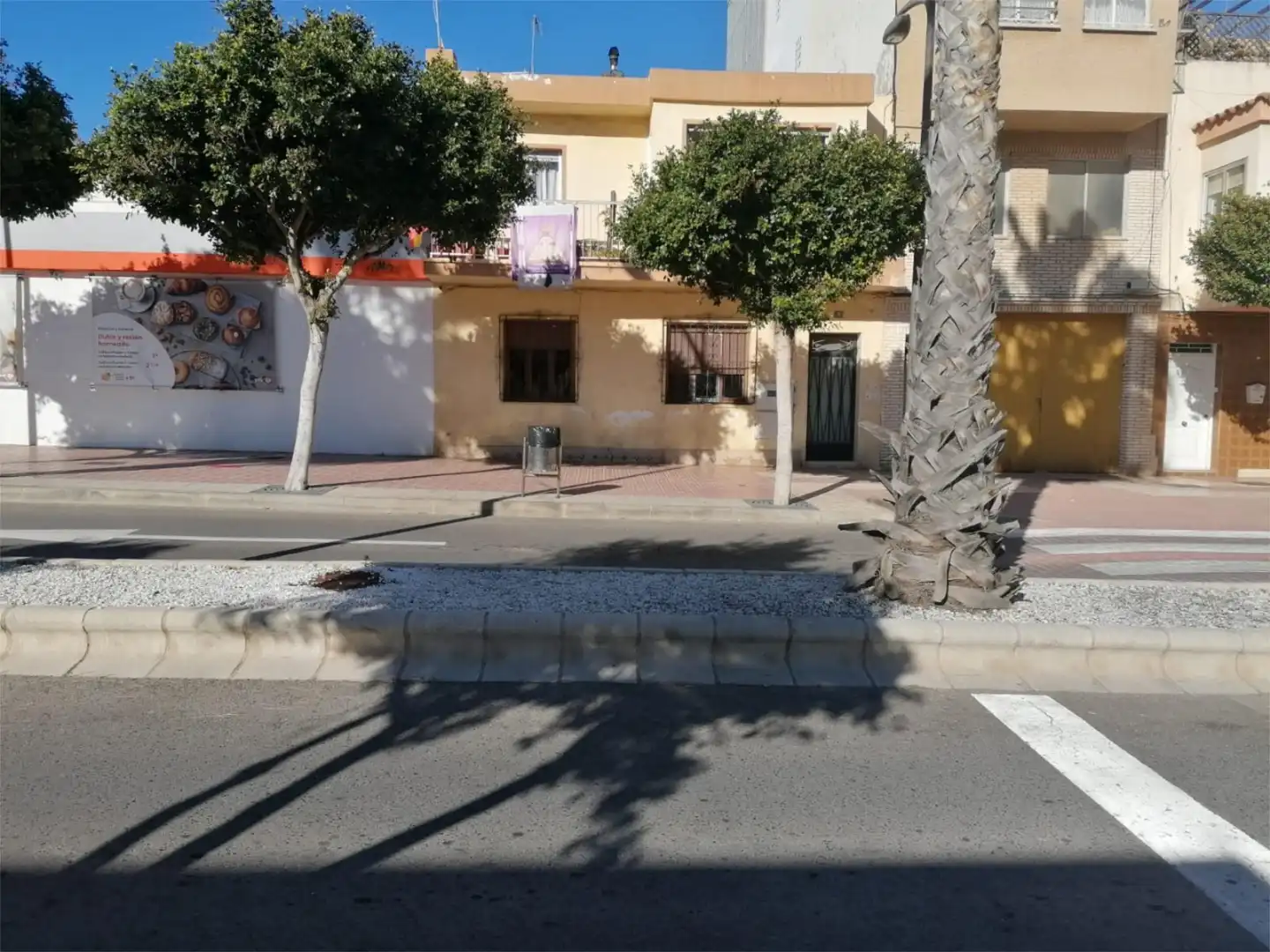 Casa adosada en venda a Carrer de Moncofa, 27, Centro Vista exterior de Casa adosada en venda en Oropesa del Mar / Orpesa amb Aire condicionat, Moblat i Forn
