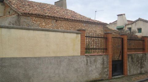 Foto 3 von Einfamilien-Reihenhaus zum Verkauf in Calle el Humilladero, 24, Caltojar, Soria