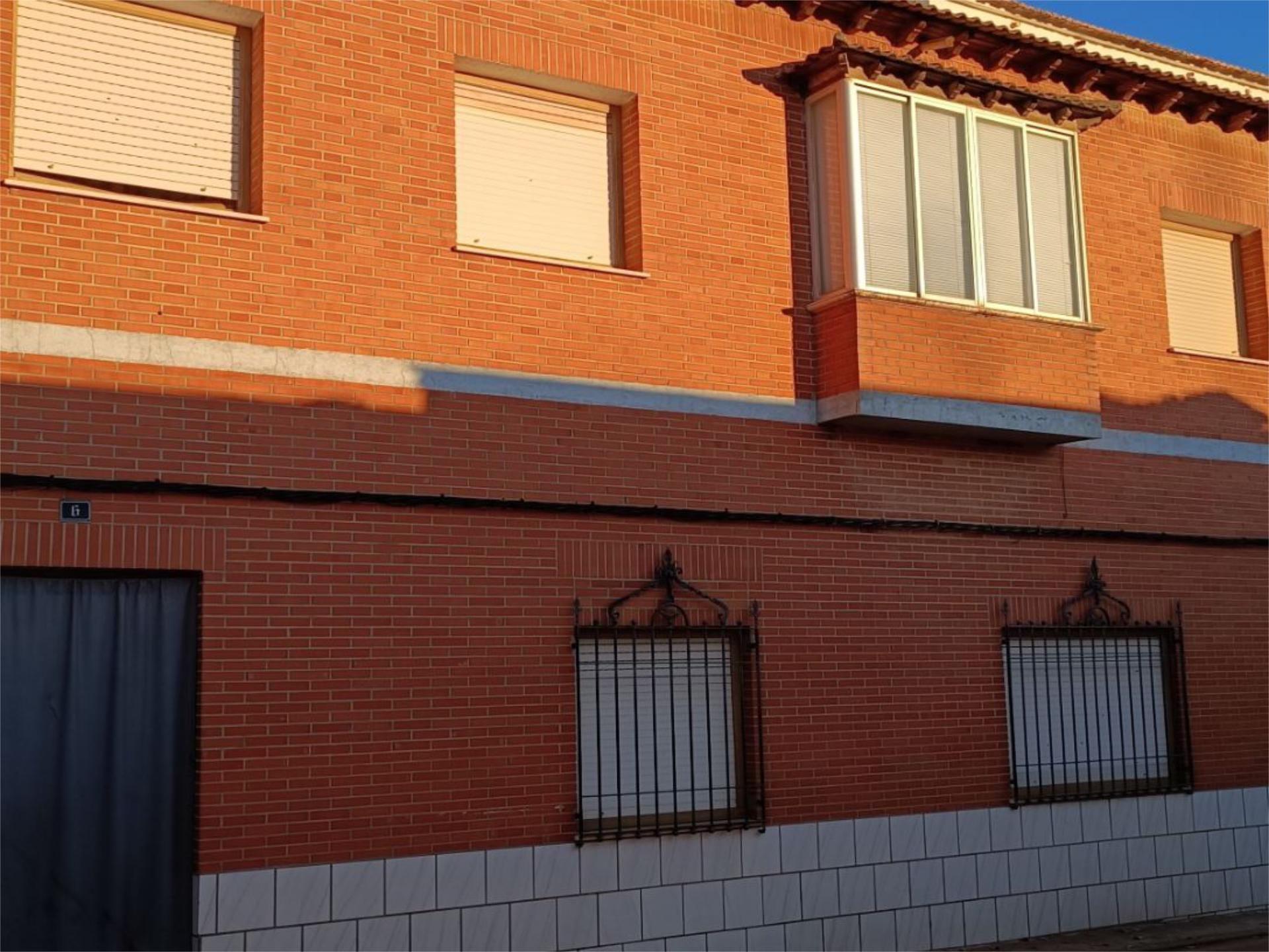 Exterior view of Flat for sale in Los Hinojosos    with Heating, Terrace and Storage room