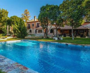 Jardí de Pis en venda en Carabaña amb Terrassa, Piscina i Balcó