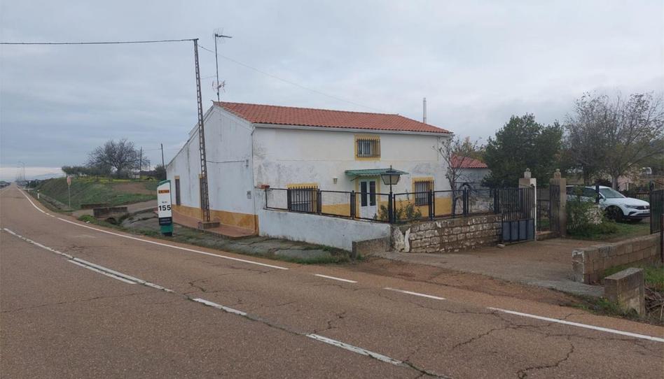 Flat for sale in Calle Real, 53, Higuera de Llerena, Badajoz - image 1 Photo 1 of Flat for sale in Calle Real, 53, Higuera de Llerena, Badajoz