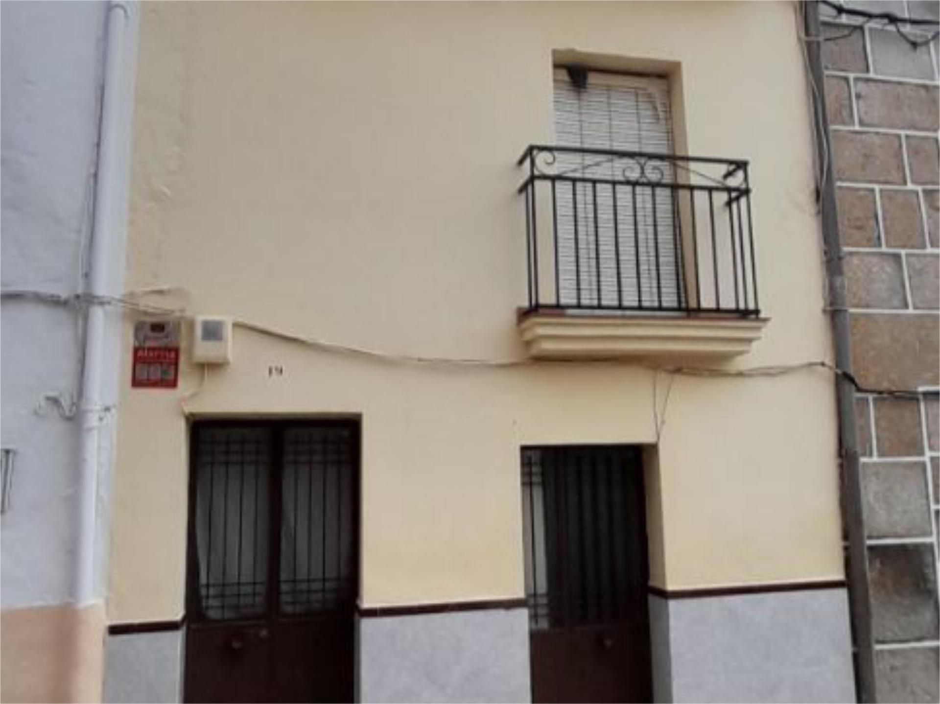 Exterior view of Single-family semi-detached for sale in Cilleros  with Terrace and Balcony