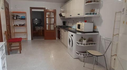 Foto 3 de Casa adosada en venta en Calle Hernán Cortés, 17, Cilleros, Cáceres