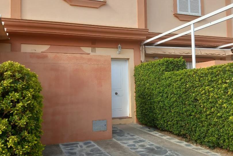 Foto 1 de Casa adosada en venda a Las Tres Piedras - Costa Ballena, Cádiz