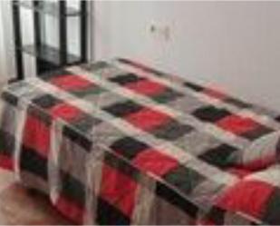 Bedroom of Flat to share in  Jaén Capital  with Air Conditioner and Terrace