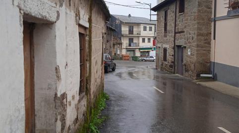 Foto 3 de Casa adosada en venta en Avenida del Doctor Lorenzo, 30, Mombuey, Zamora