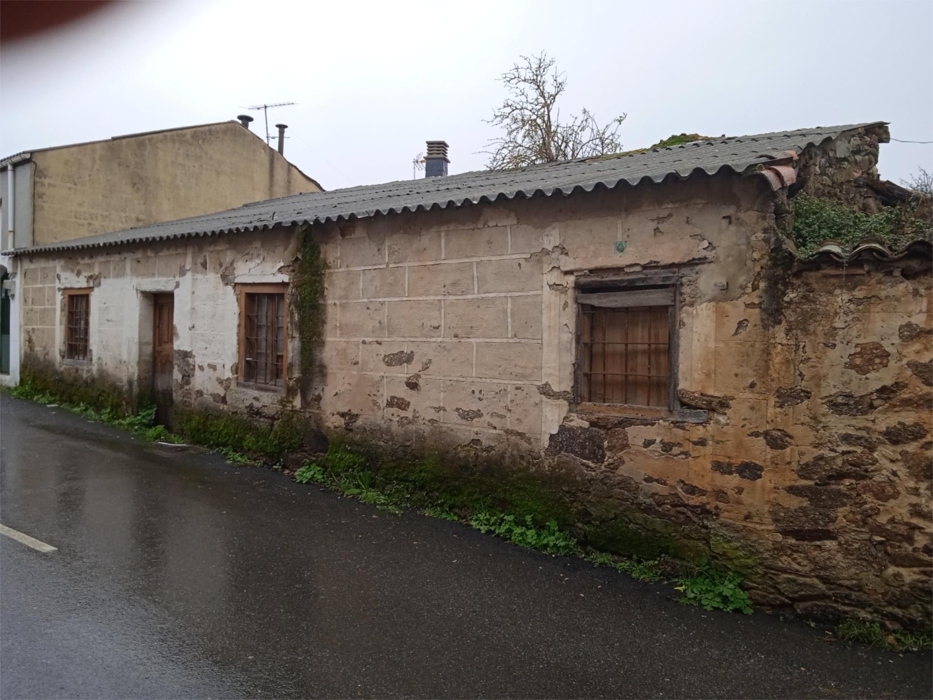 Exterior view of Single-family semi-detached for sale in Mombuey