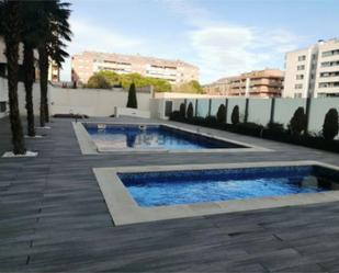 Swimming pool of Flat for sale in  Lleida Capital  with Air Conditioner, Terrace and Swimming Pool