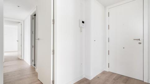 Photo 3 from new construction home in Flat to rent in Calle María Pita, 14, El Cañaveral, Madrid