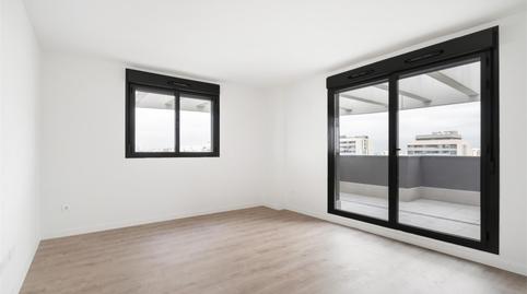 Photo 4 from new construction home in Flat to rent in Calle María Pita, 14, El Cañaveral, Madrid