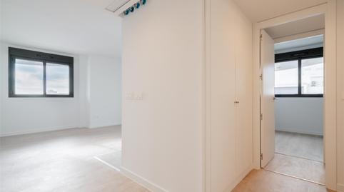 Photo 2 from new construction home in Flat to rent in Calle María Pita, 14, El Cañaveral, Madrid