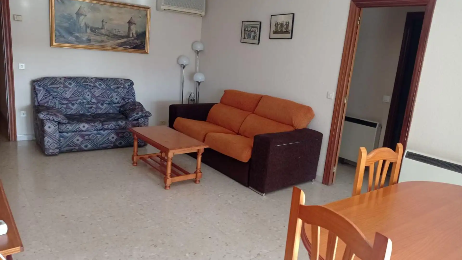 Sala de estar de Piso para compartir en Ciudad Real Capital con Aire acondicionado, Calefacción y Amueblado