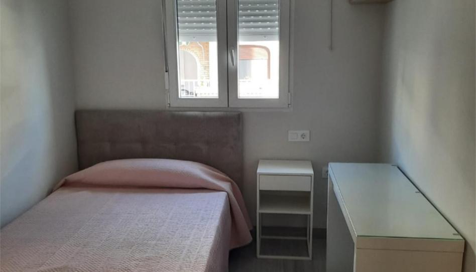 Flat to rent in Calle Doctor Fleming, 1, Centro, Cádiz - image 1 Photo 1 of Flat to rent in Calle Doctor Fleming, 1, Centro, Cádiz