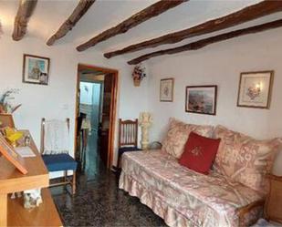 Sala d'estar de Casa o xalet en venda en Quesada amb Terrassa