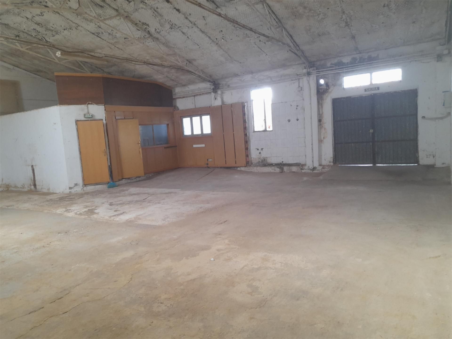 Industrial buildings to rent in León Capital 