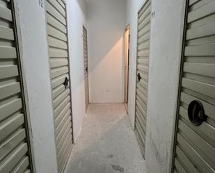 Box room to rent in Zamora Capital 